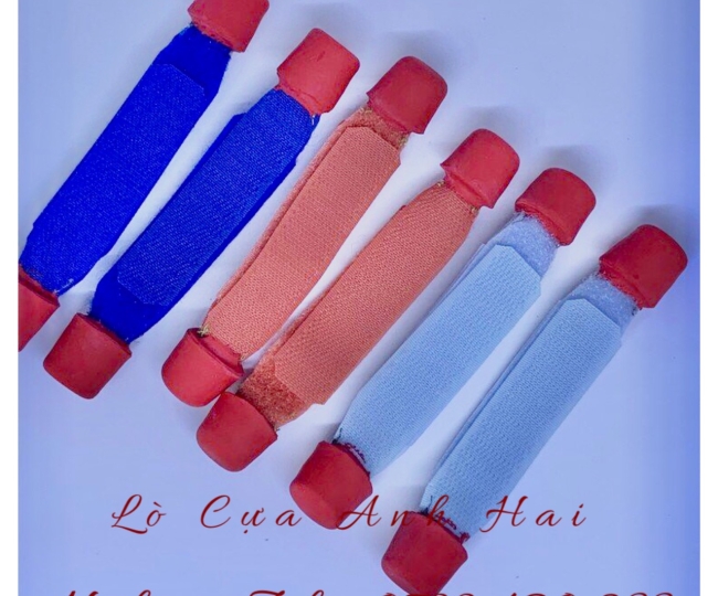 Bịt cựa sổ gà tre nòi 1 cặp 2 cái / 50k