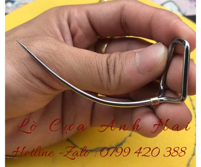 Cựa Gà Nòi 68 Việt Lai Thông Kim
